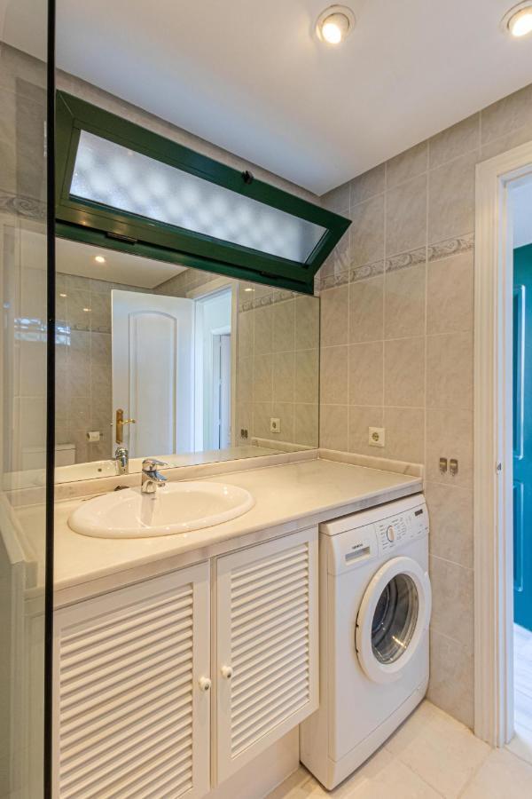 797 Holiday Rentals - Apartamento Frente Al Parque La Paloma Con Piscina Benalmádena Exteriér fotografie